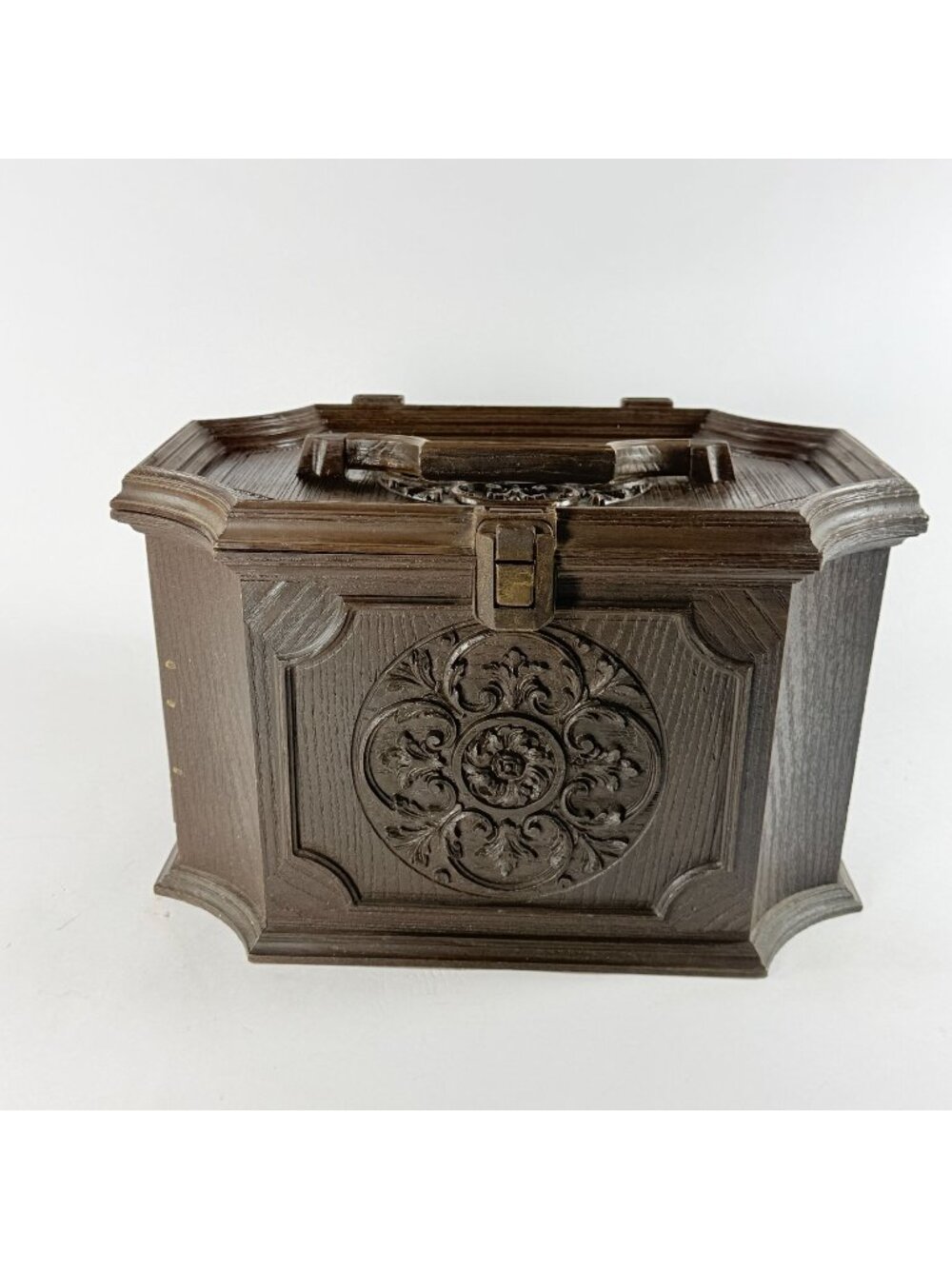Vintage Max Klein Sewing Box w/Storage Brown Plastic Craft SC 2015